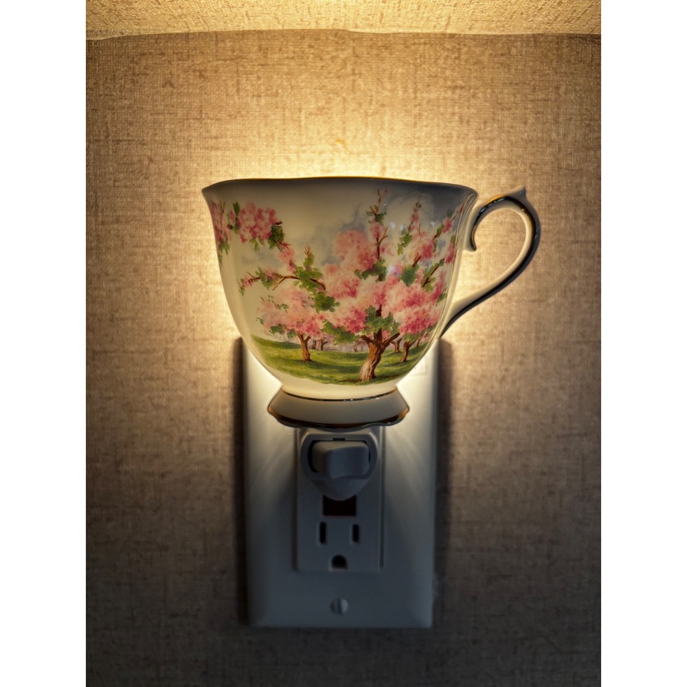 Vintage Teacup Night Light Cherry Blossom Floral Porcelain Wall Plug-in Lamp 182